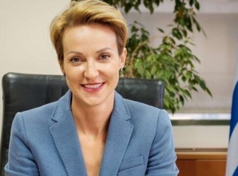 H πορεία υλοποίησης των έργων φυσικού αερίου συζητήθηκε σε συνάντηση της διοίκησης της Enaon με την υφυπουργό Περιβάλλοντος και Ενέργειας, Αλεξάνδρα Σδούκου