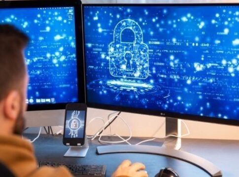 Δωρεάν για τους πολίτες, διαδικτυακά μαθήματα για κατάρτιση σε ψηφιακές δεξιοτήτες, σε συνεργασία με την Oracle Ελλάς