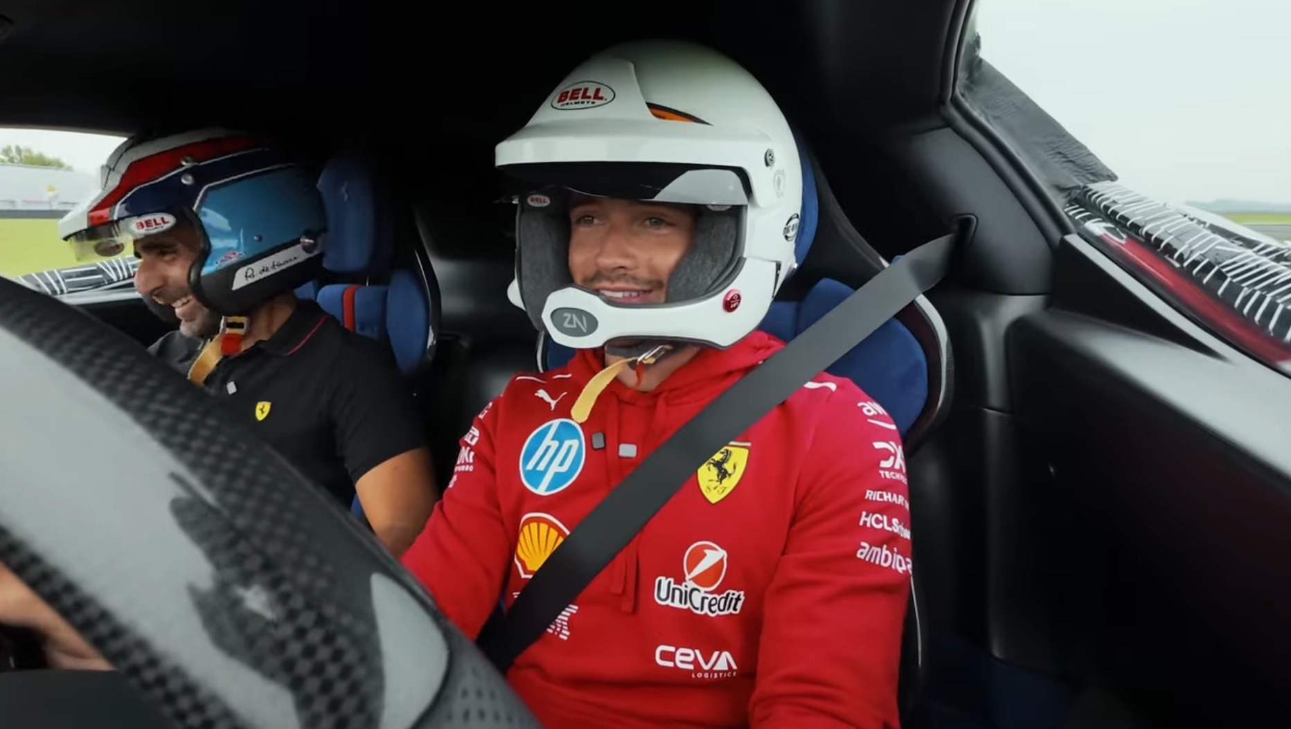 FERRARI 849 Testarossa : Ο Leclerc στο τιμόνι του νέου υβριδικού θηρίου των 1050 ίππων (video)