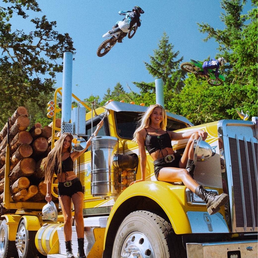 Supercross σε «εργοστάσιο» ξυλείας – το video που σπάει τα όρια