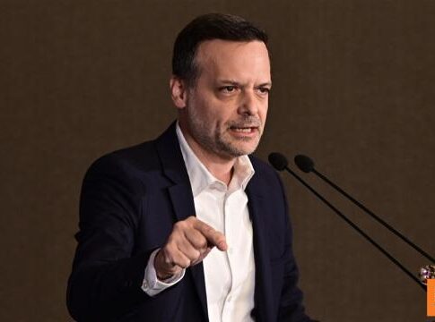 Από την Αύξηση του Κατώτατου Μισθού μέχρι τις Συνεργασίες των Κομμάτων