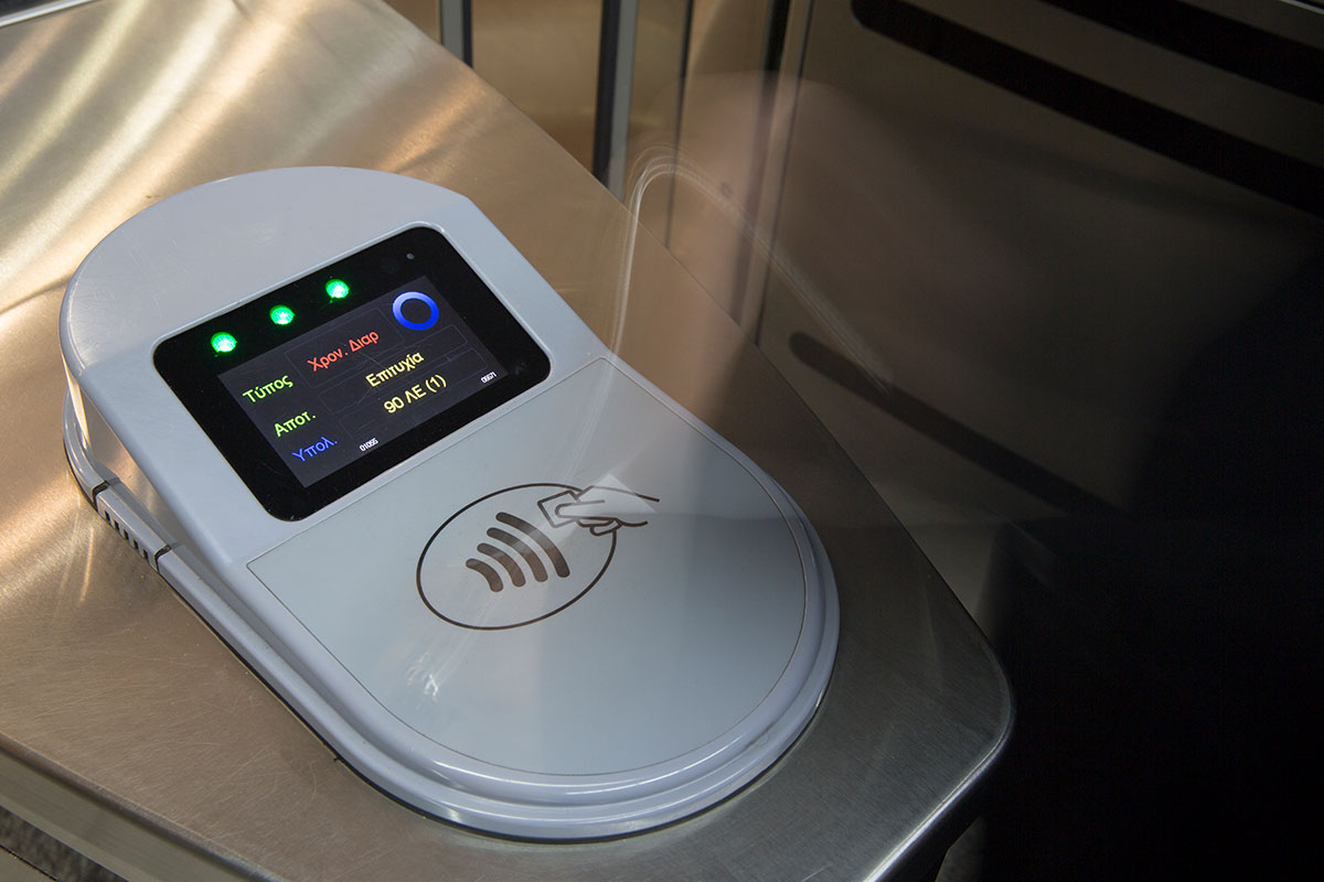 Τι αλλάζει στις συγκοινωνίες – Τα νέα πρόστιμα για όσους δεν πληρώνουν εισιτήριο ή βανδαλίζουν τις υποδομές