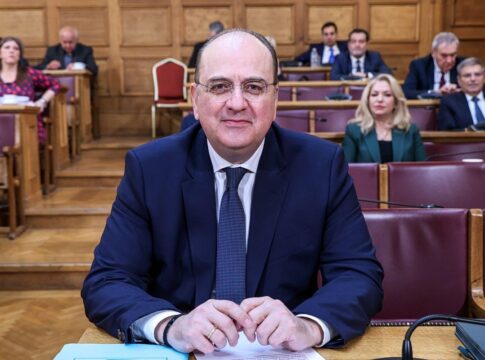 Πάσχα με μηνύματα ελπίδας και προοπτικής