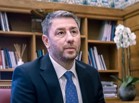 Ανδρουλάκης και Πλεύρης στο προσκήνιο