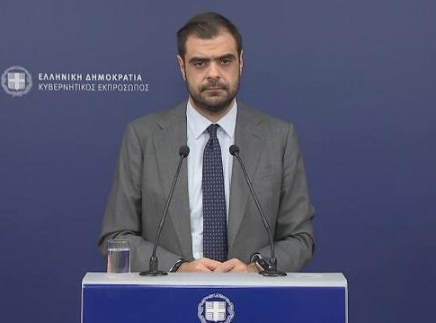 Ρουσφέτια, ψηφιακός έλεγχος και συγκρούσεις