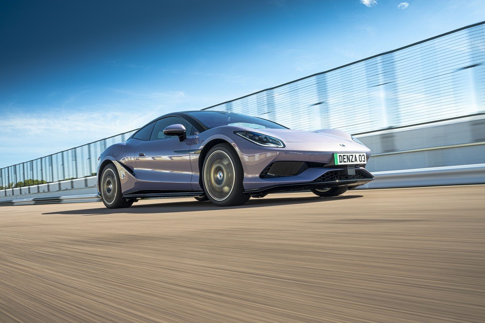 DENZA Z: Το νέο ηλεκτρικό supercar των 1.604 ίππων φορτίζει σε μόλις 9 λεπτά