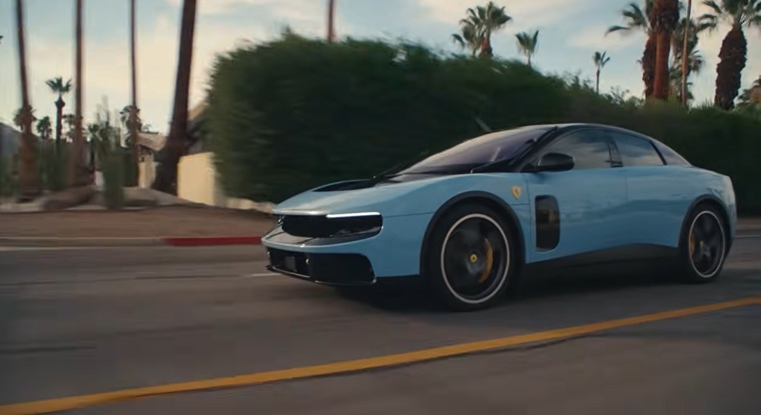 Leclerc και Hamilton «τρομάζουν» με τη νέα FERRARI Luce (video)