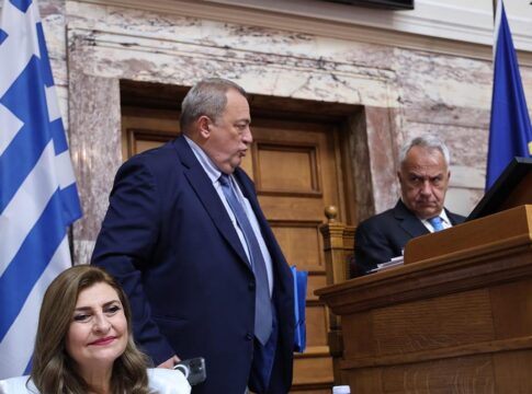 Διαφθορά και Συνταγματική Αναθεώρηση: Η Τρέχουσα Πολιτική Σκηνή