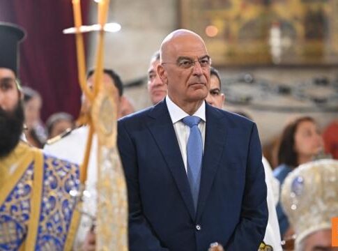 Από την γενοκτονία των Ποντίων έως την αποχαιρετιστήρια επιστολή στον Στέφανο Μάνο